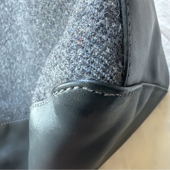 Celine Wool Leather Tote Bag - Picture 7 of 10